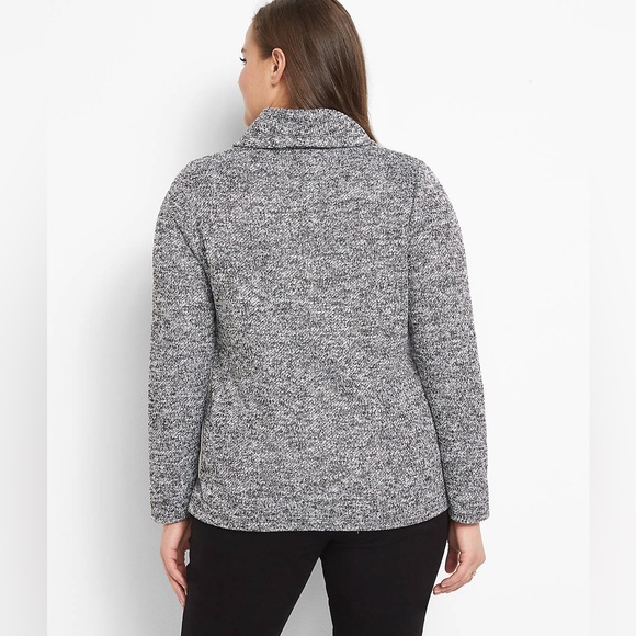 NWT Lane Bryant Sweatshirt cowl neck boucle black white 18/20 Size - Picture 2 of 8